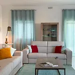 Spaciously Cosy 3Bd Accomodation In Ta Xbiex - Yacht Marina & Valletta Views