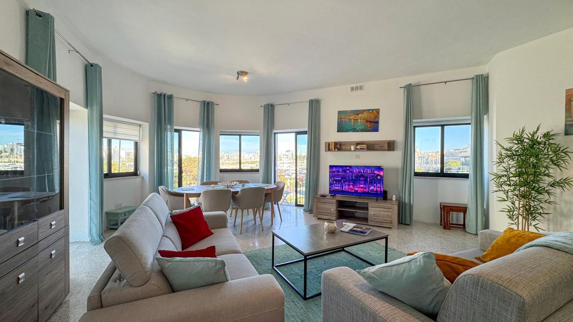 Apartment Spaciously Cosy 3bd In - Yacht Marina & Valletta Views Ta Xbiex